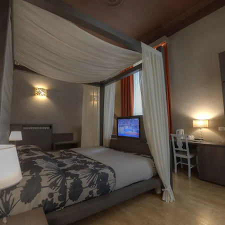 Oda ve Kahvaltı Repubblica 4*