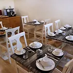 ريبوبليكا للمبيت والإفطار 4*