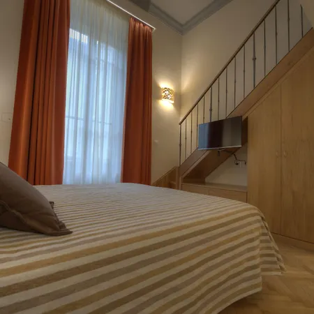 Repubblica 4* Florença